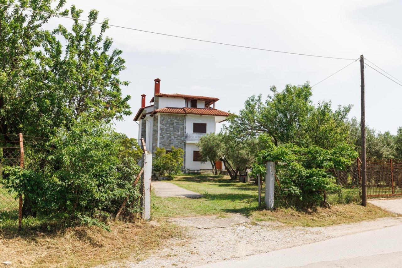 Large Home Near Potamos Beach Epanomí Exterior foto